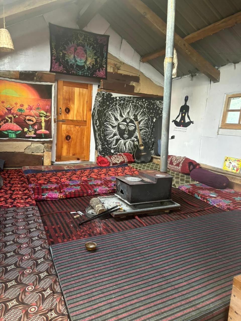 Dev Ropa Hights Malana Hotel Jari Exterior photo